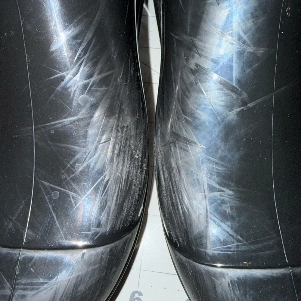 UGG Black and Cream Interior Boots size 5.5